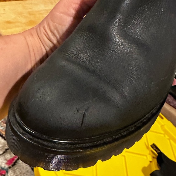 DR MARTENS CHELSEA HURSTON BLACK LEATHER LUG SOLE HEELED ANKLE BOOTS 9 - Picture 9 of 13
